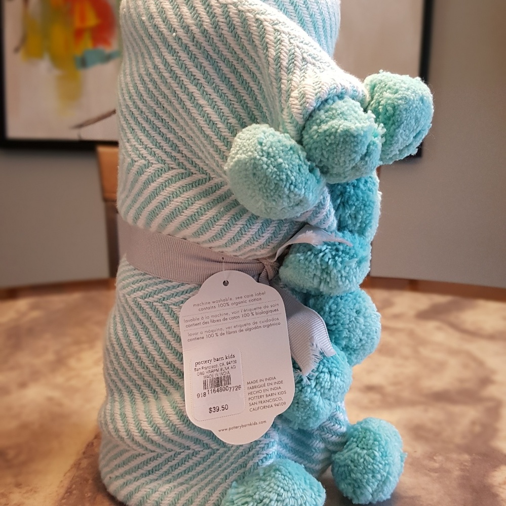 Organic knit blanket